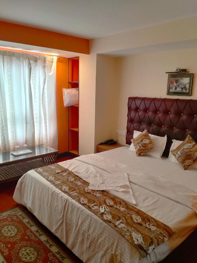 Hotel Oyo 12370 Royal Sarava Dárdžiling Exteriér fotografie